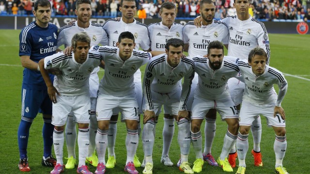 九游网页版官网-体育赛事志愿者表彰大会弘扬无私奉献精神与价值，体育赛事志愿者的作用与意义