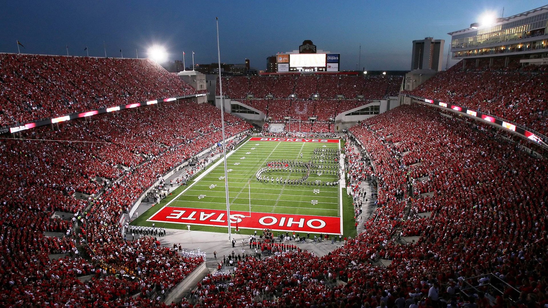 格斗UFC：顶级对决燃爆战场，英雄对抗一触即发！，顶级ufc比赛